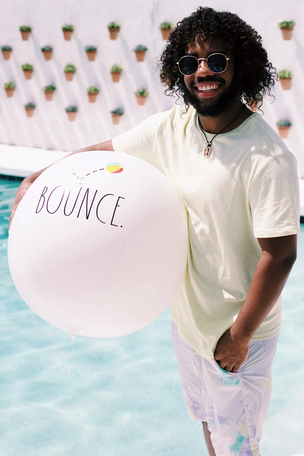 Large 27 Inch Inflatable Beach Ball Y619
