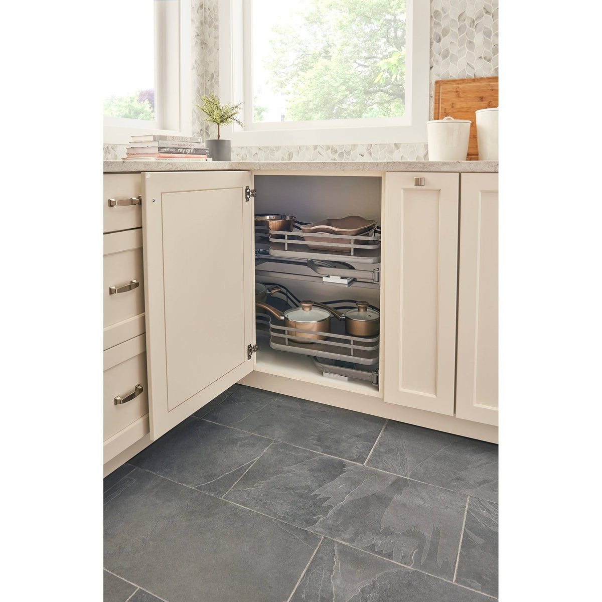 21 in Two-Tier Organizer Y3423
