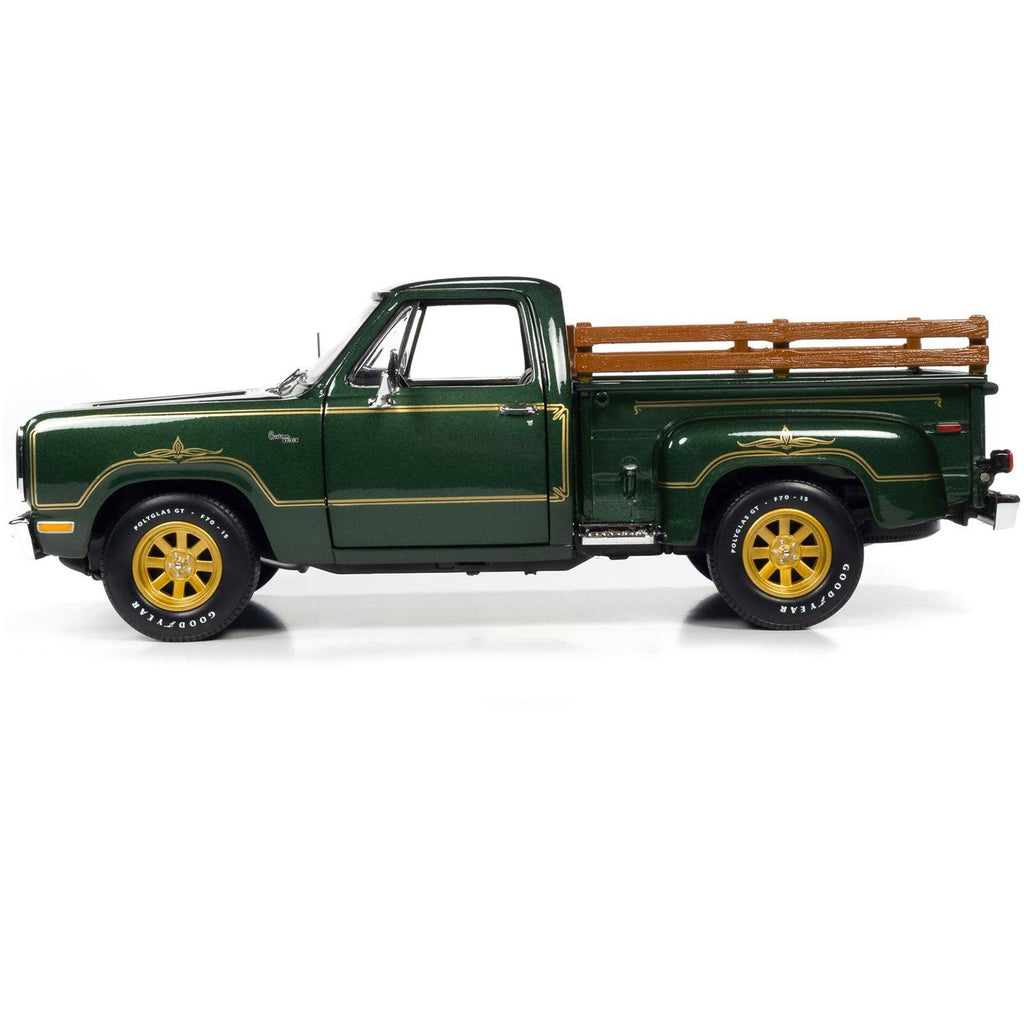 Medium Green Stepside Pickup Truck P532178