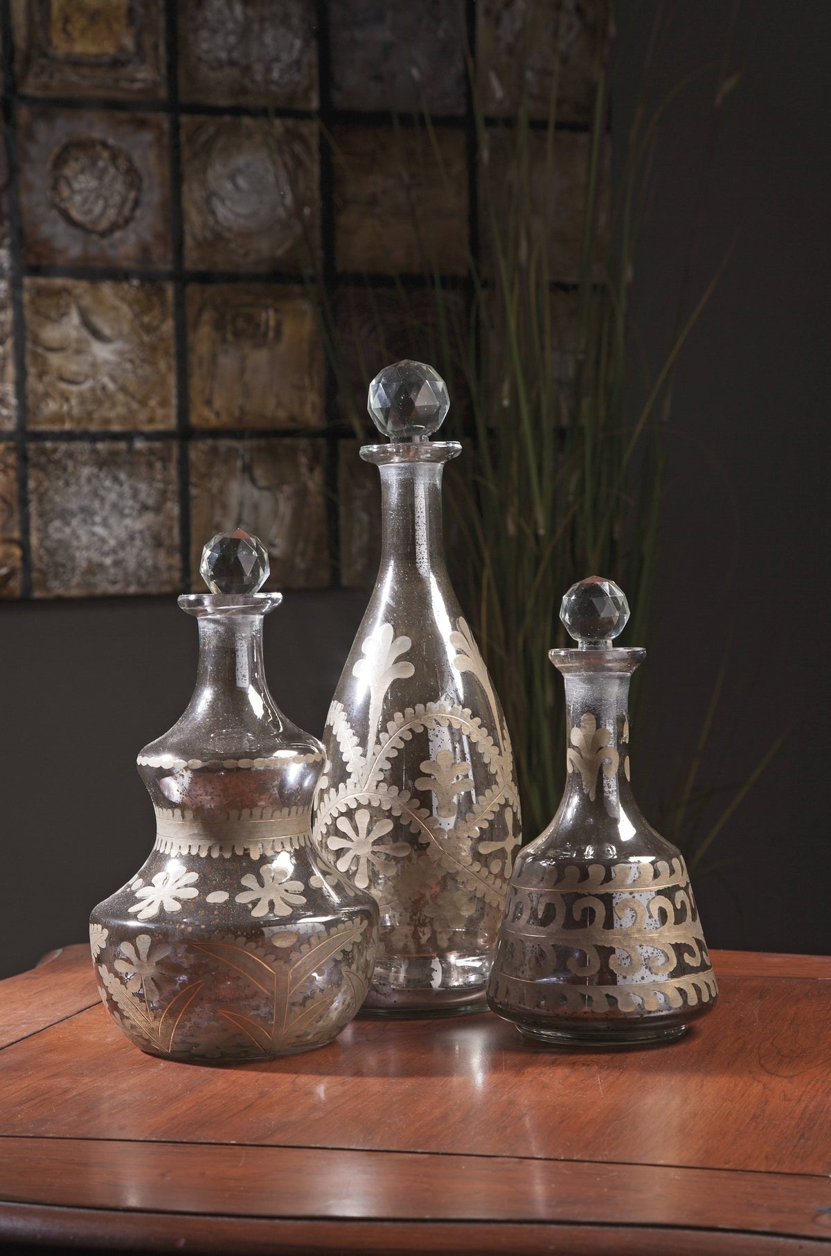 Glass Decanters (Set of 3) Z528
