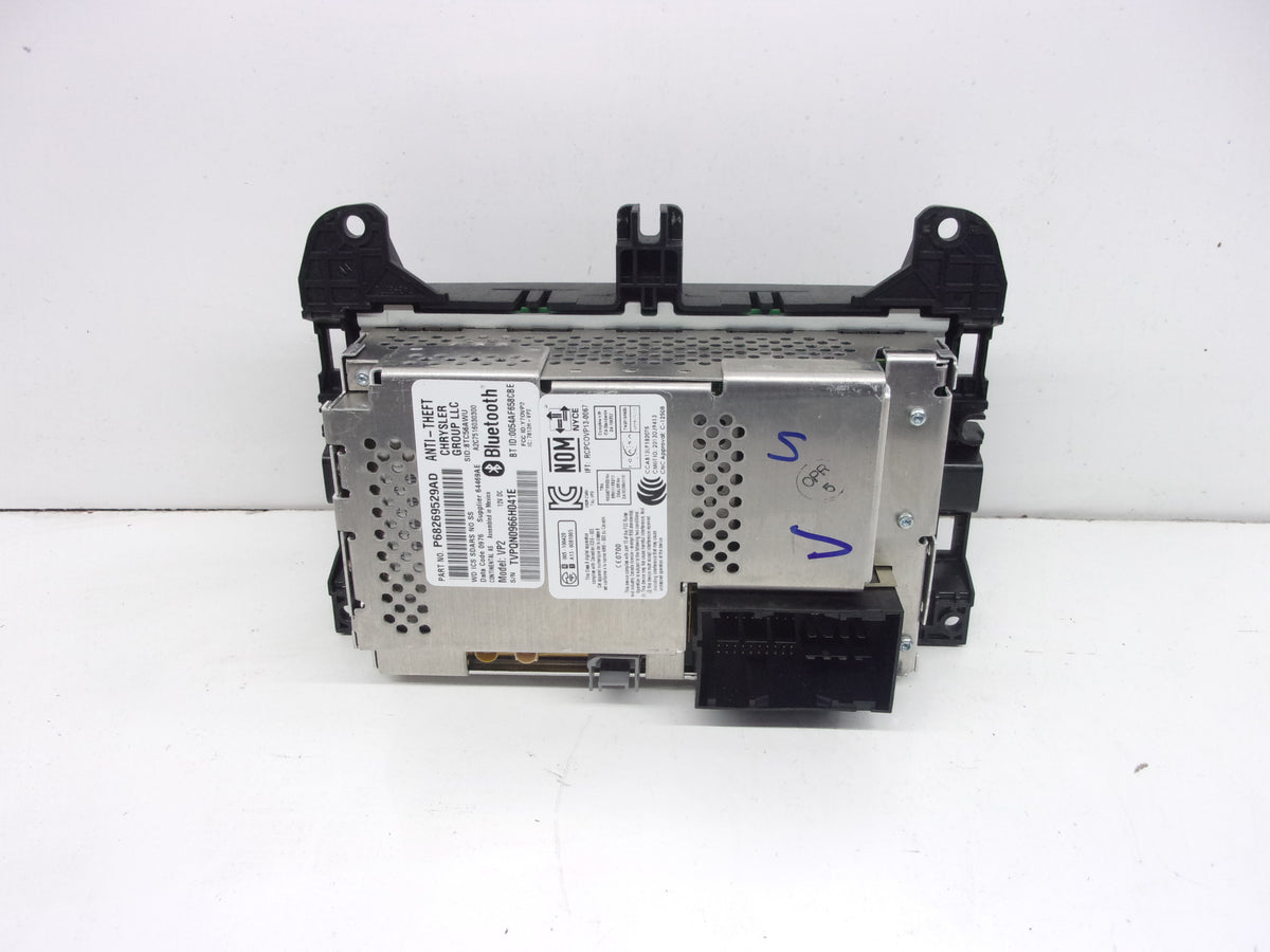 Bluetooth Satellite Radio Receiver Display OEM P8064