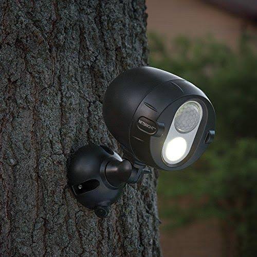 Networked LED Wireless Motion Sensing Light K4408