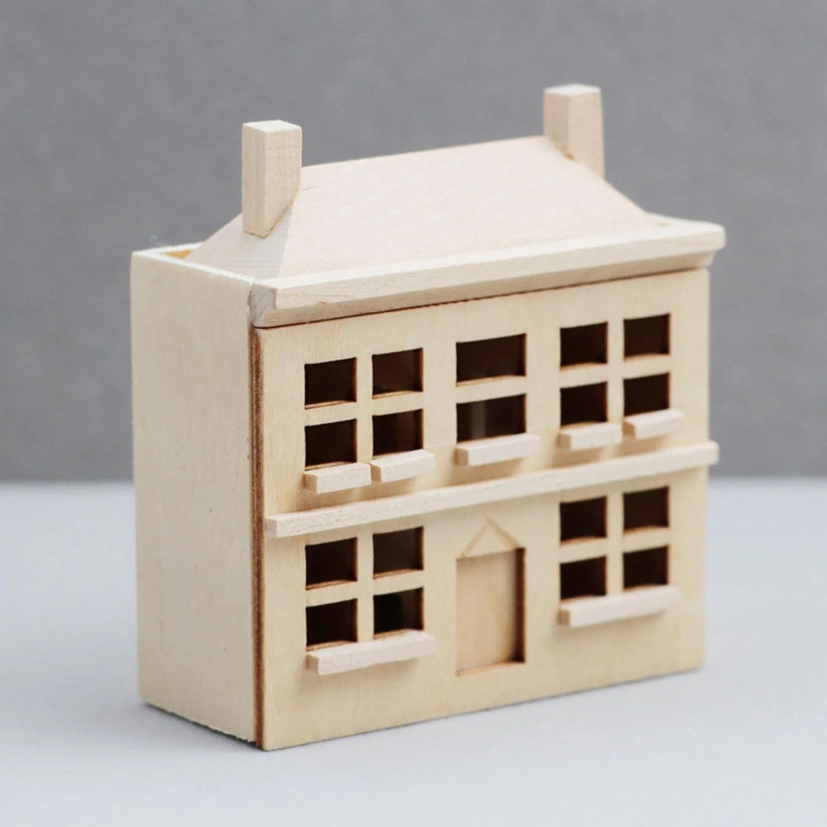 1/12 Unpainted Miniature Dollhouse Villa V77637