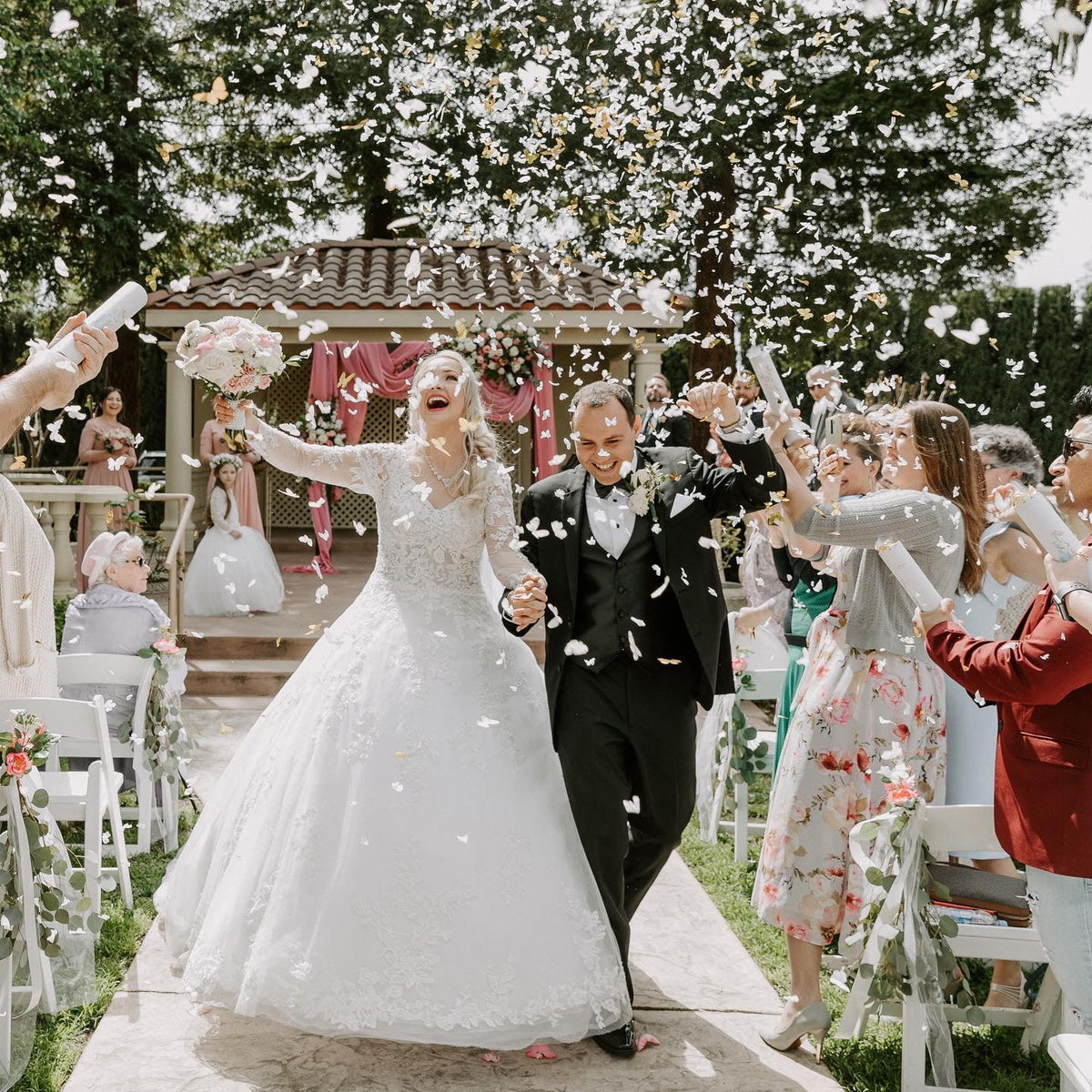 White Butterfly Confetti Cannons 6 Pk G4824