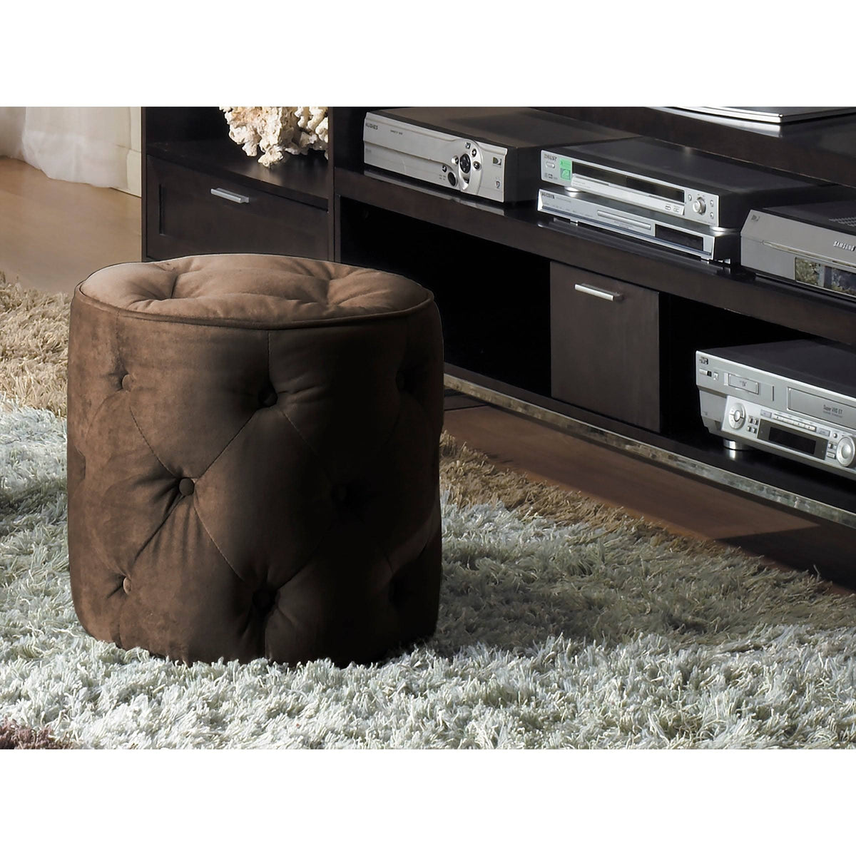 Port Velvet Tufted Round Ottoman D47718