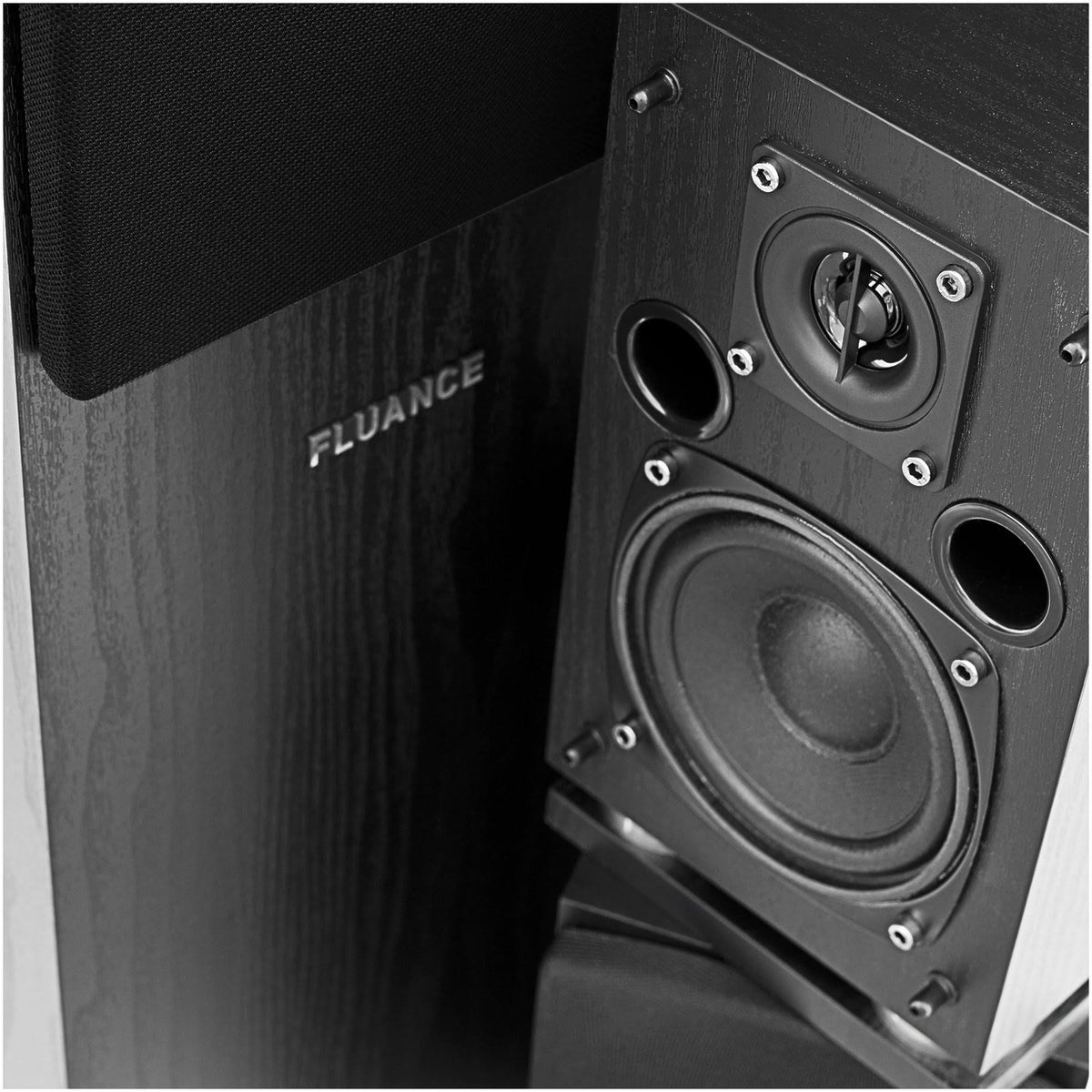 5.0 Channel 190W RMS 5 Speakers Black Speaker System S10104