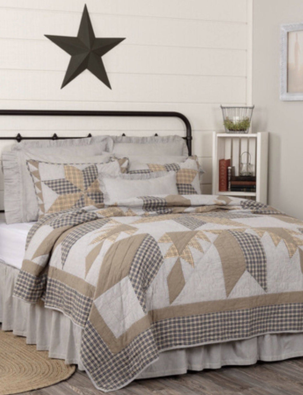Blue Quilt Twin T280385