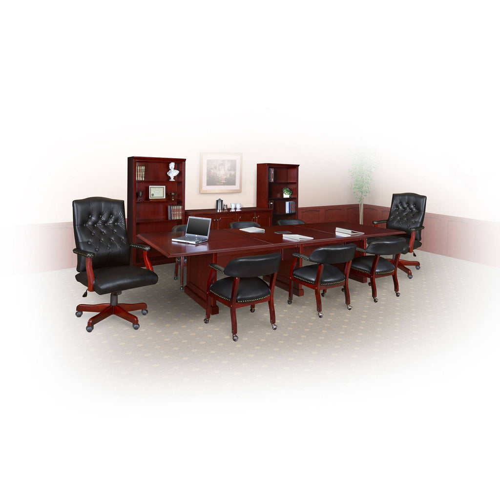 Black Captain Chair with Casters P622802