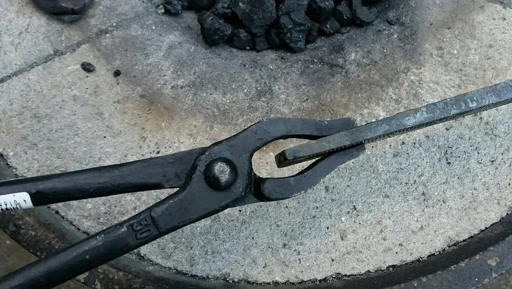 Blacksmith Tongs E4438